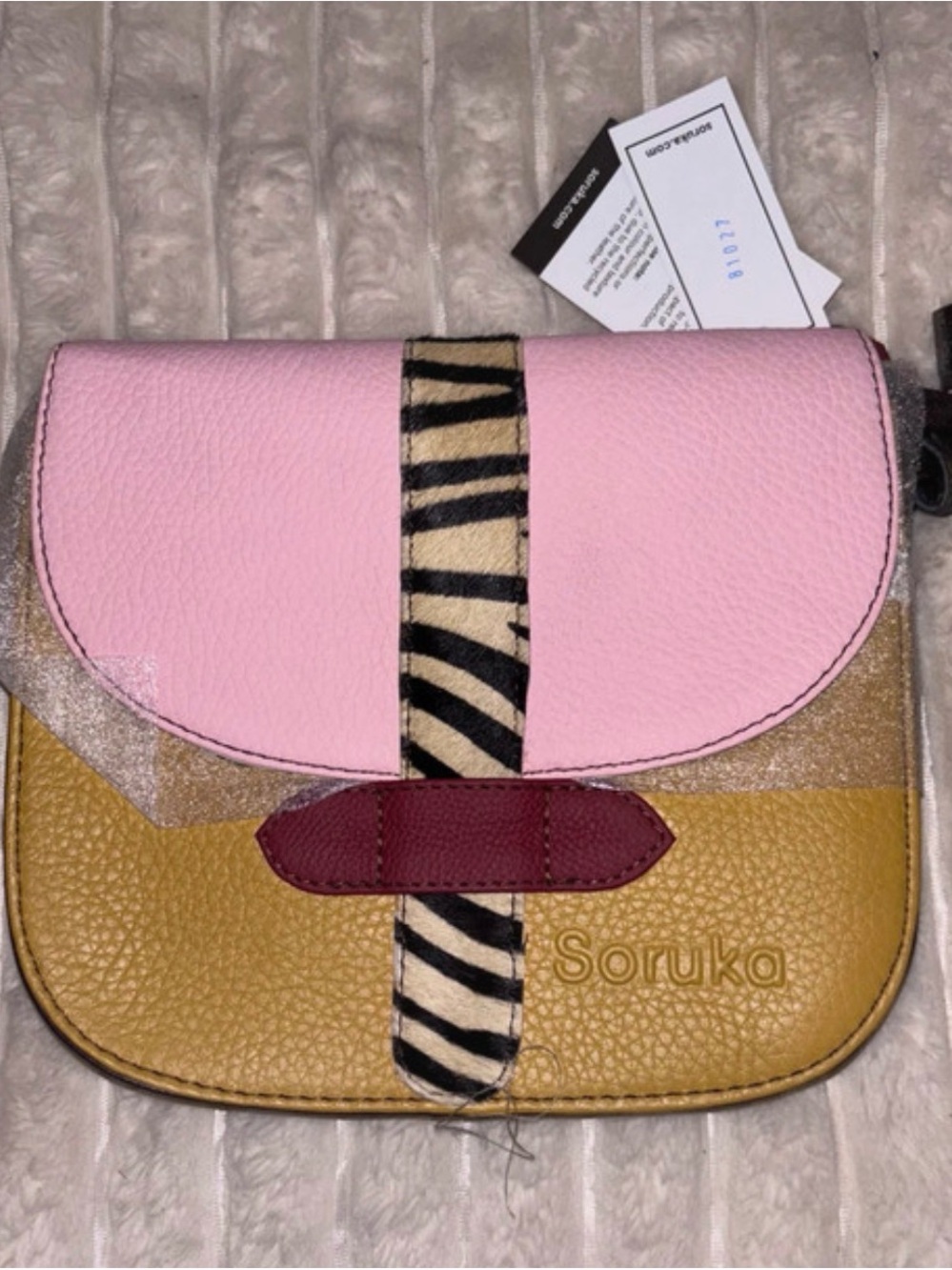 Soruka Alba Reversible Crossbody